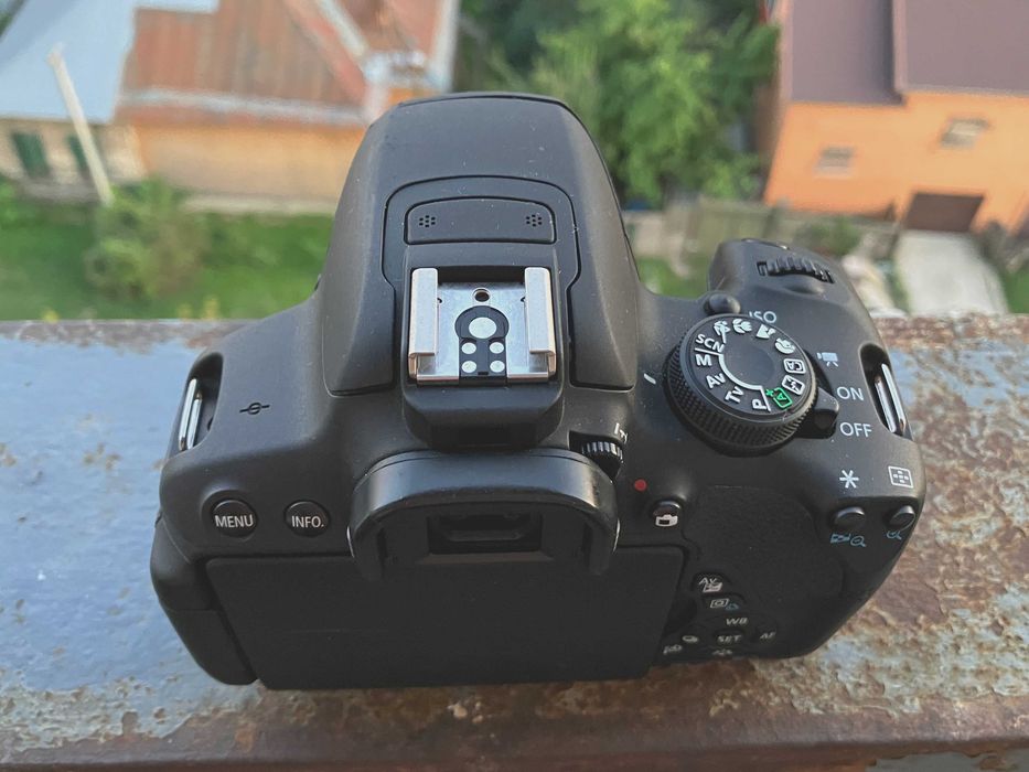 Canon EOS 700D Body