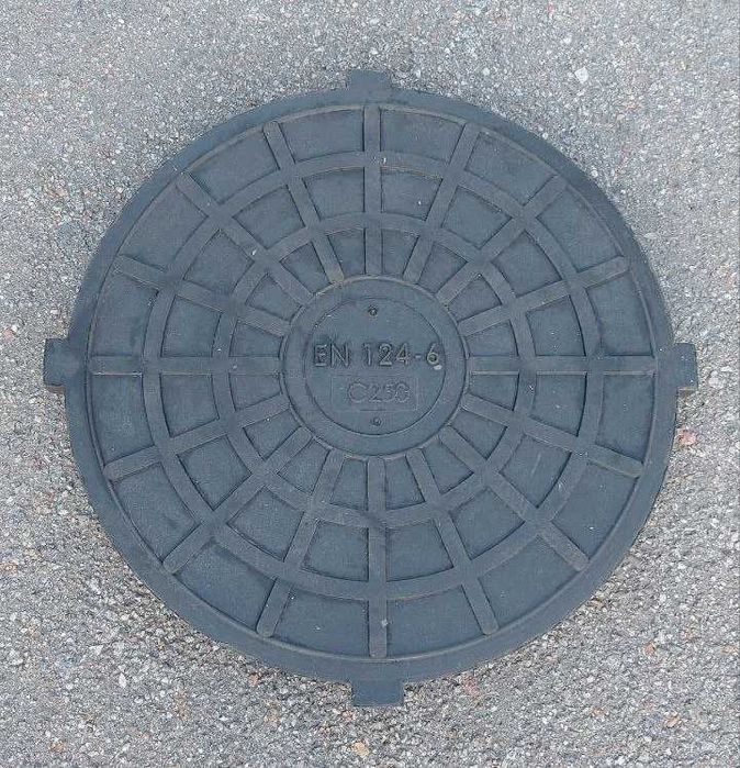 Кришка люка важкого (С250) 25 т чорна