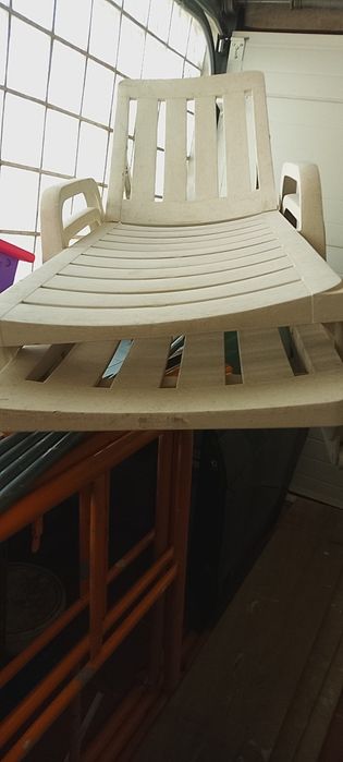 Vendo 2  Espreguiçadeiras