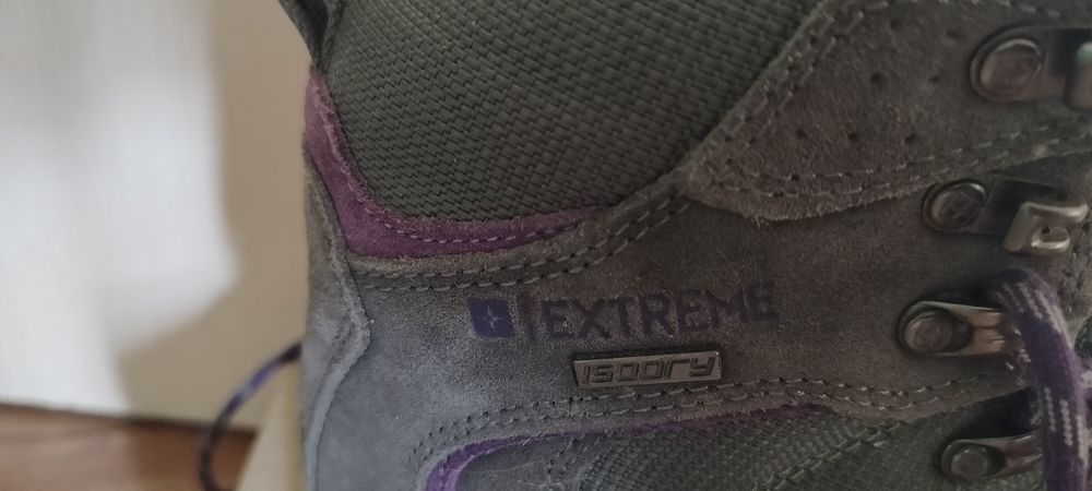 Трекинговые ботинки Mountain Warehouse