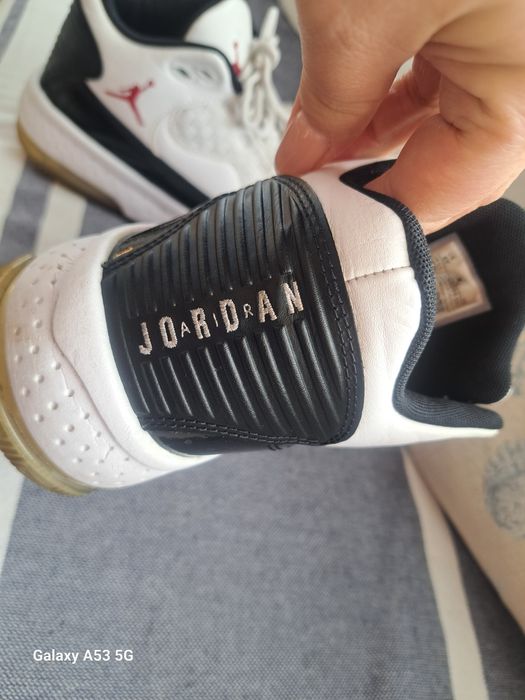 Buty Jordan Max aura 2 38.5