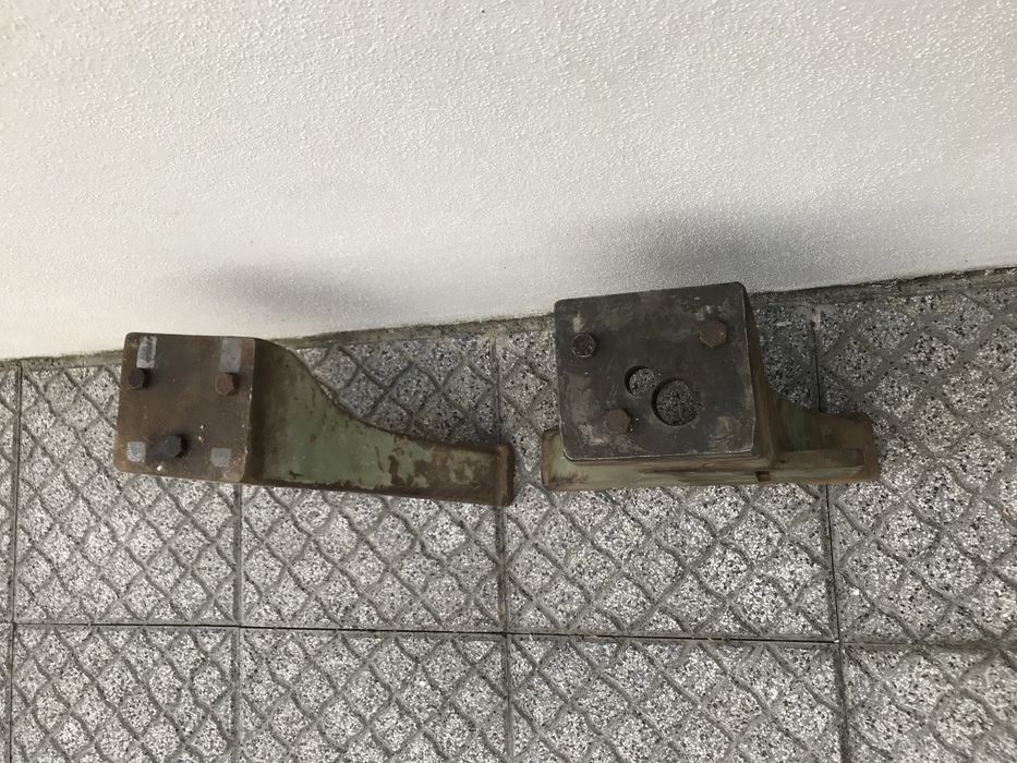 Estruturas em ferro fundido - industrial vintage / design industrial
