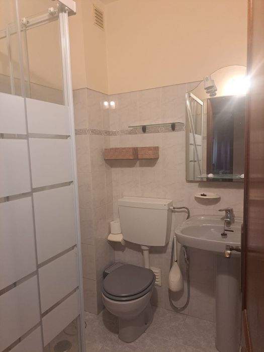 Quarto para arrendar