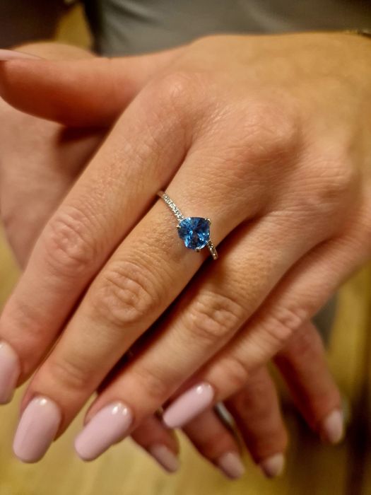 Magiczny z. Topazem I diamentami