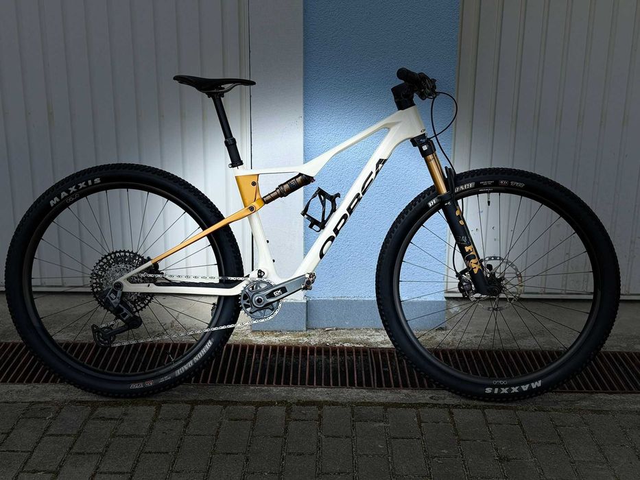 Rower MTB Orbea OIZ M10 AXS
