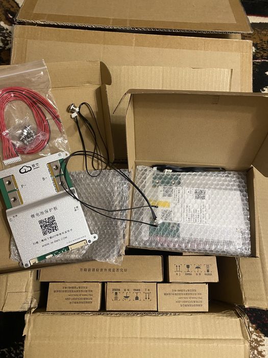Jk bms b1a8s20p , jk lcd 3,2 , прохідні клеми 200А, клеми до інвертора, перемички до комірок 280-314ah
