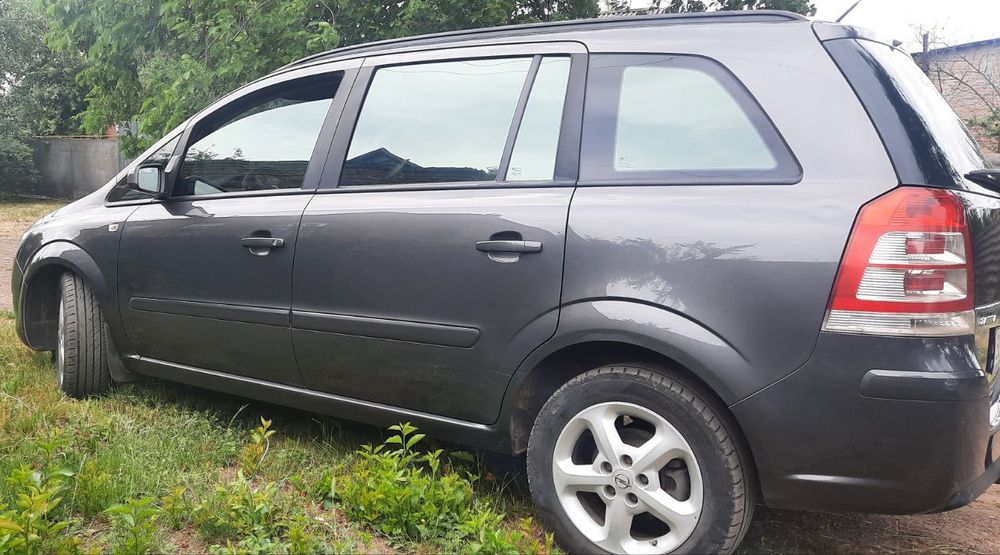 продам авто OPEL ZAFIRA