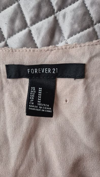 Różowa sukienka r.38 firmy Forever21