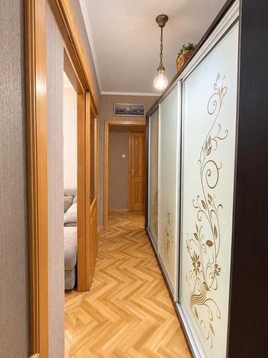 Продам 3-комн. квартиру чешка Героев, 4 Варус Победа Перемога-4 NK