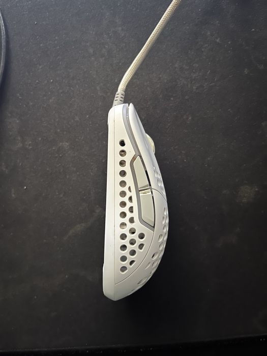 Xtrfy M42 RGB Gaming Mouse Branco