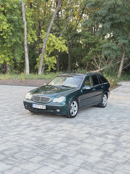 Mersedes-benz C220d автомат дизель в гарному стані