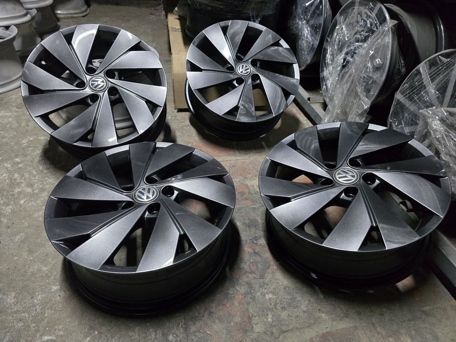 Felgi  17 5x112   Vw golf 5.6.7 turan Jetta caddy passat  skoda  seat