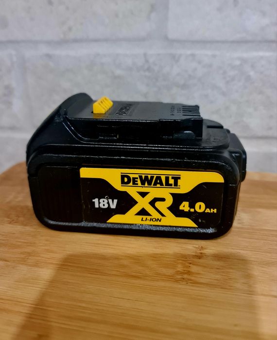 Оригінал! Акумулятор DeWalt  4Ah