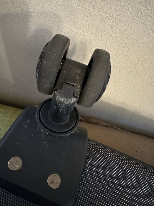 Чемодан валіза велика (L) THREE BIRDS майже новий