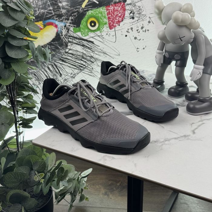 Кросівки Adidas Terrex 43 розмір Е5578