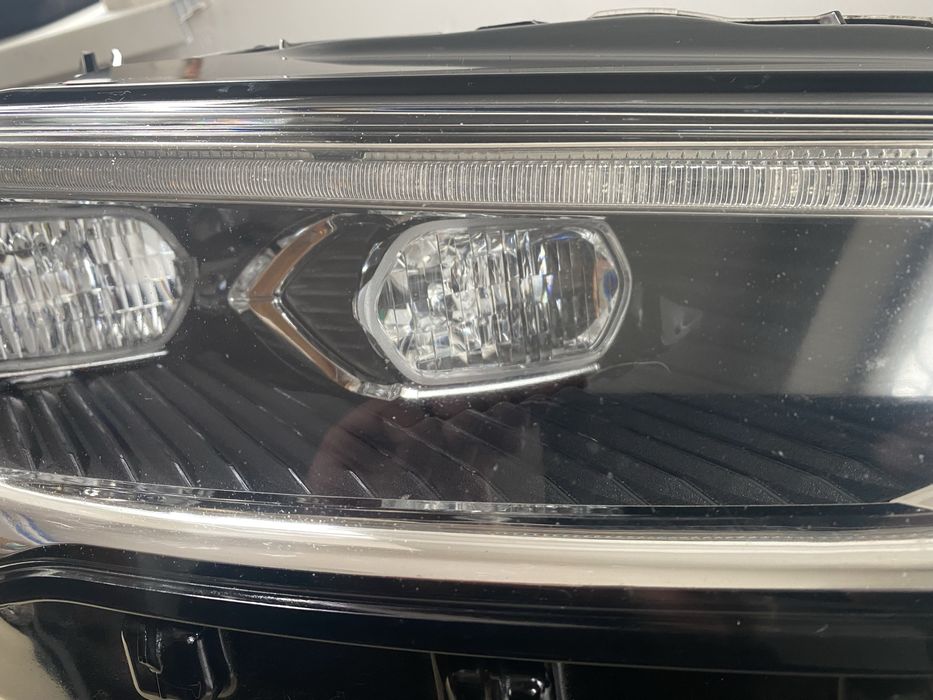 Фара права  LED Ford Fusion mk5 2017-2020