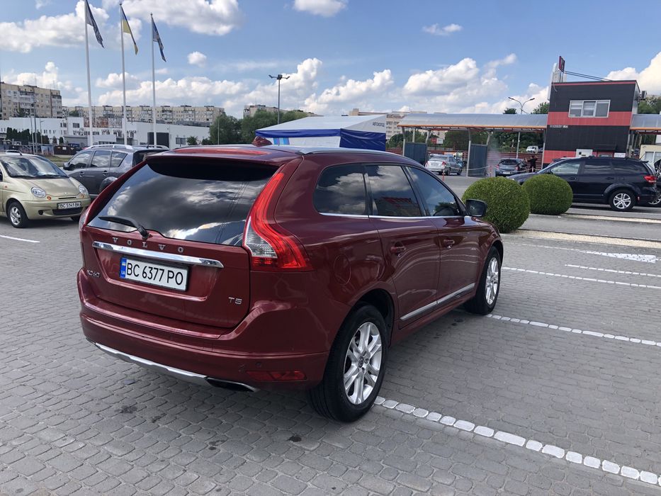 Продам автомобіль Volvo xc60 2014 року