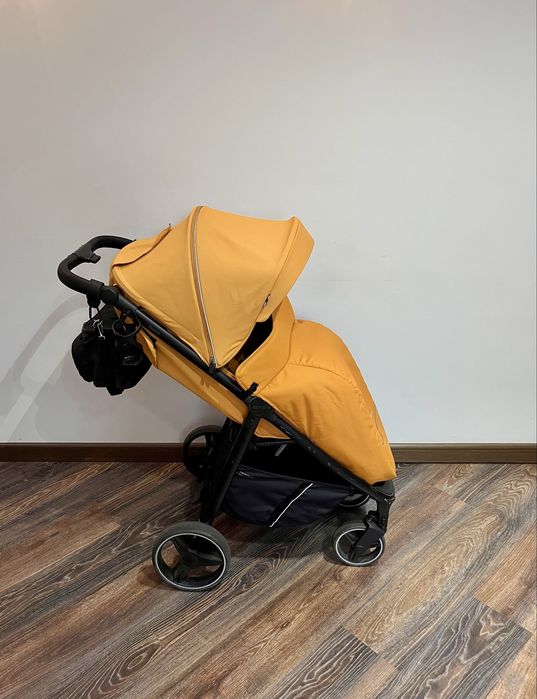Детская коляска Carrello Bravo