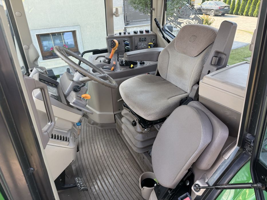 John Deere 6175 M