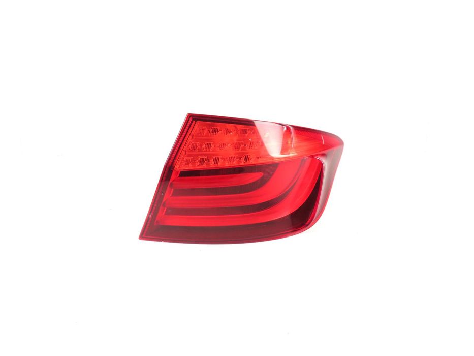 BMW 5 Headlight Ref: 63217203230 (2009–2016)