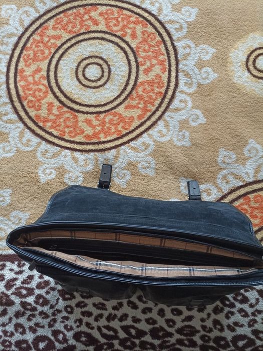 Портфель чоловічий VIP класу Tony Perotti ( натуральна шкіра), чорний