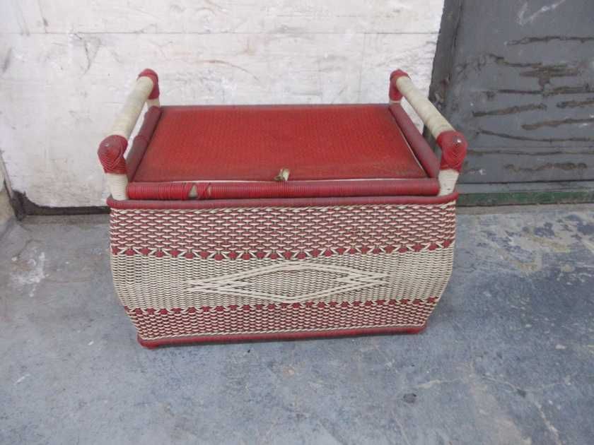 Stary kufer , skrzynia PRL vintage