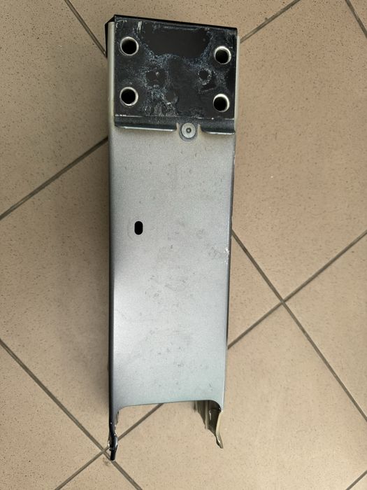 Подовжувач  лонжерона Tesla Y