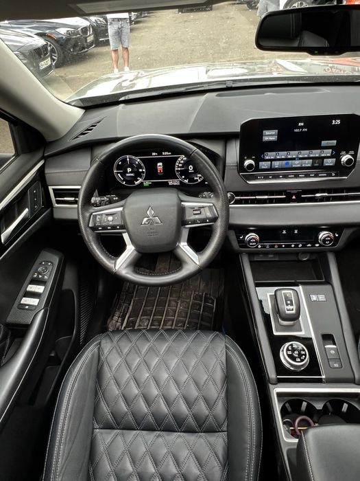 Продам Mitsubishi Новый!