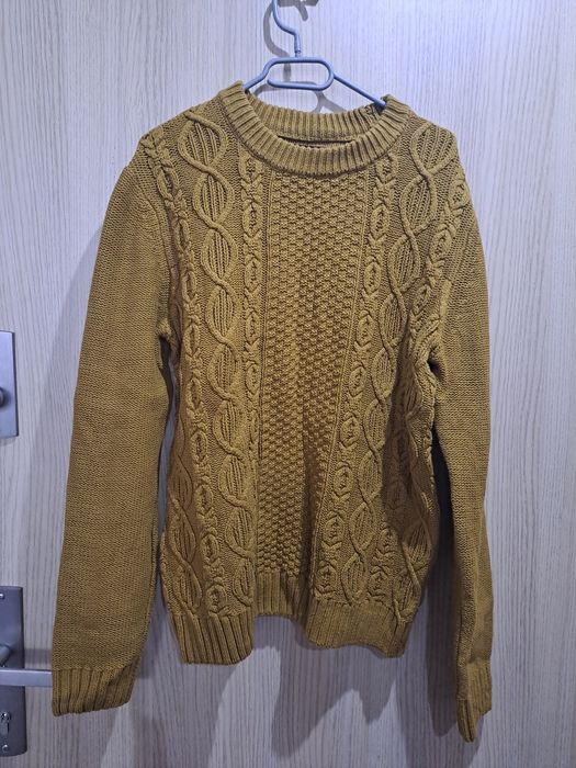 (802) Sweter męski r.M Reserved