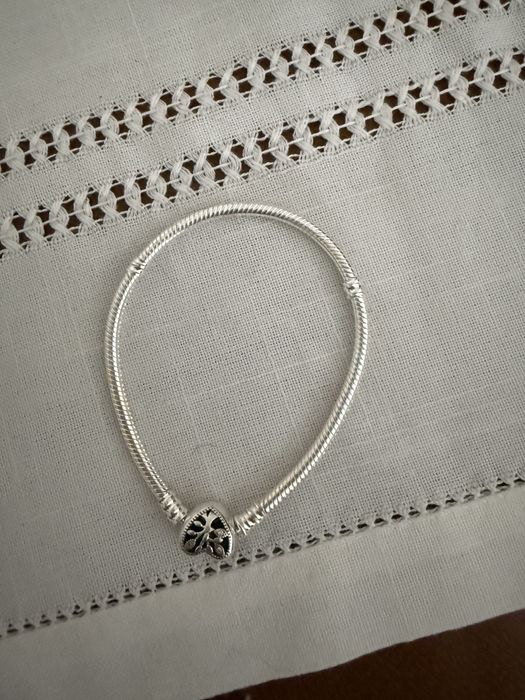 Pulseiras Pandora novas