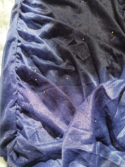 Вечірня романтична сукня 2XL 
Cider 
Йде на бретельках, що регулюються