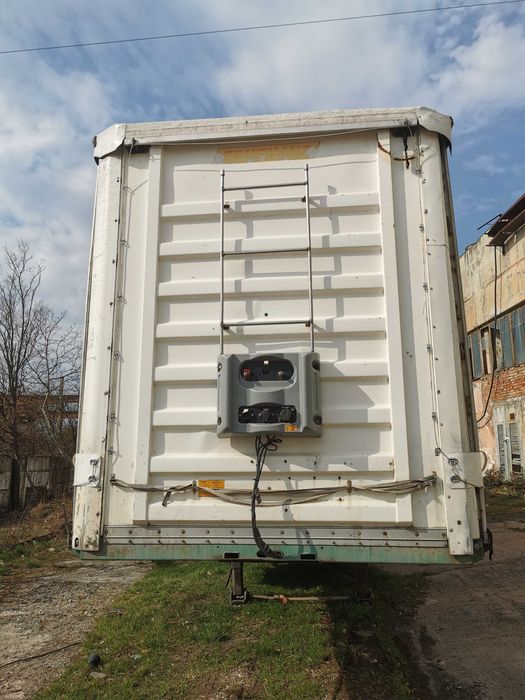 Напівпричеп борт штора Fruehauf