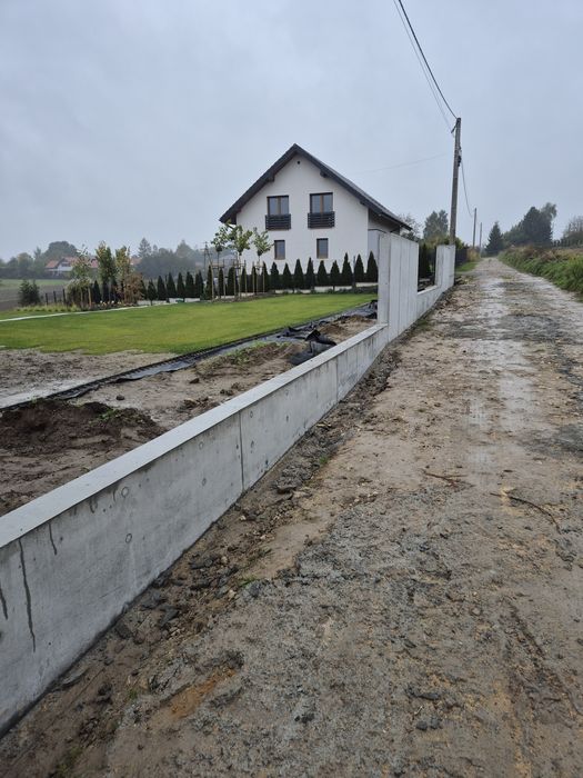 Betonowe,mury oporowe, ogrodzenia(beton architektoniczny) baseny