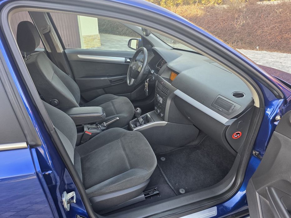 OPEL ASTRA H stan bdb 1.8 benzyna