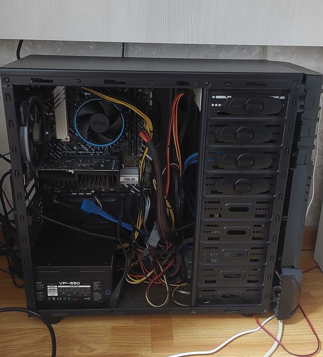 Продам Комп'ютер в Комплекті з Монітором