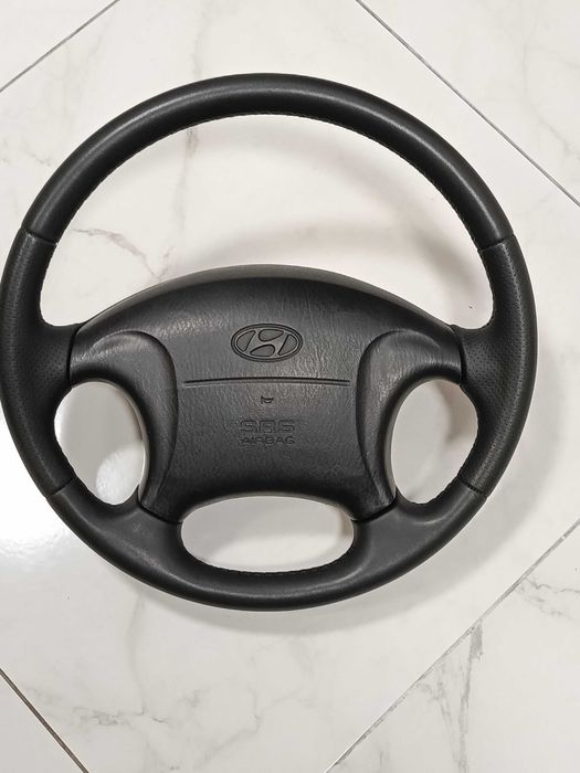 Кермо з airbag на Hyndai Tucson, Santafe