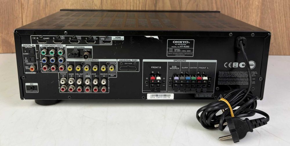 ONKYO Amplificador HT R390