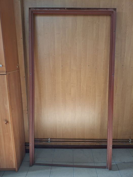 Oscieznice metalowe uniwersalne