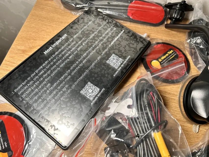 Портативний автомобільний монітор Krunia RC04 Smart Screen з підтримкою бездротових Apple CarPlay та Android Auto, IPS дисплей