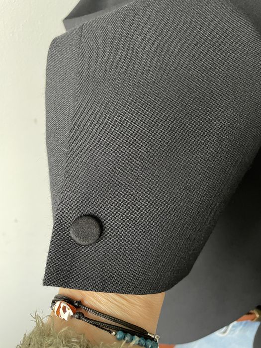 Czarna marynarka smokingowa męska