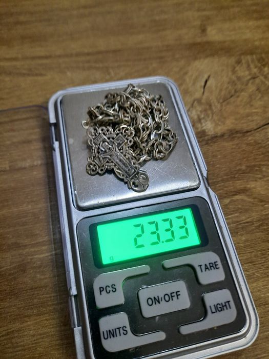 Срібний ланцюг з хрестом