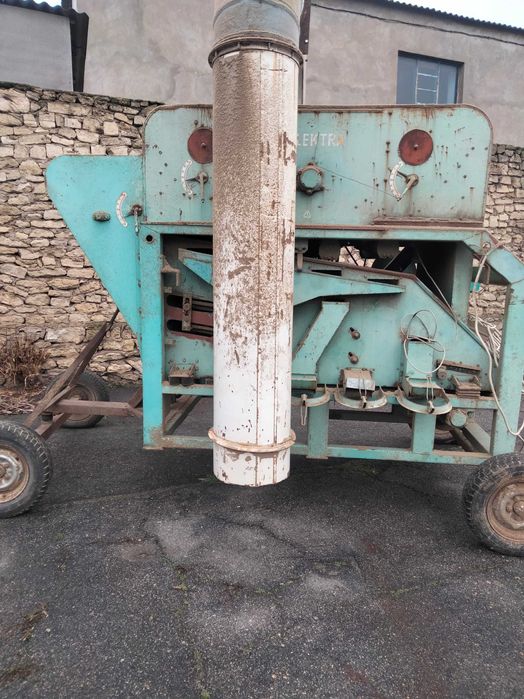 Продам зерноочисну машину Петкус Селектра