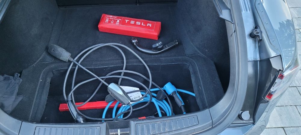 Tesla S60 z Niemiec Zarejestrowana