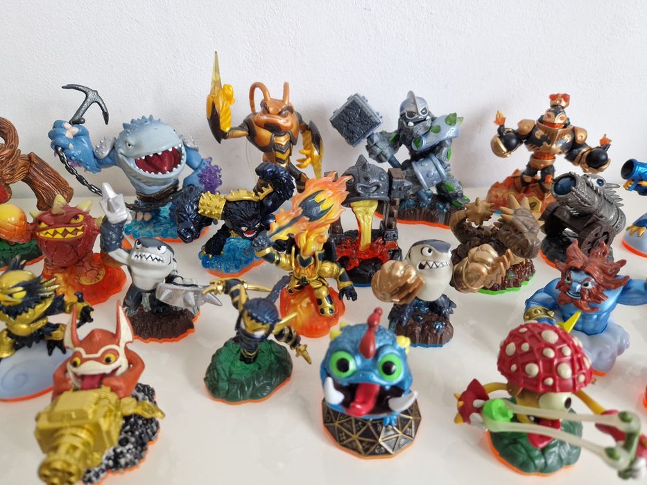 Skylanders figurki 28szt