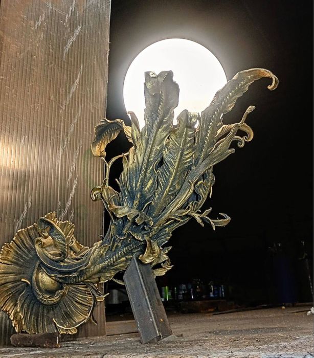 Фонарь кований настінний