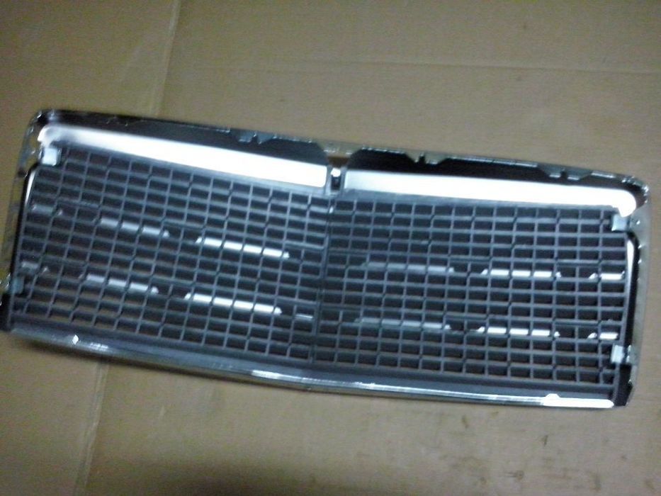 Grelha completa Cromada Mercedes 190 W201 ( NOVA )