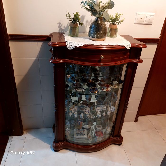 Vitrine Hall sem receio