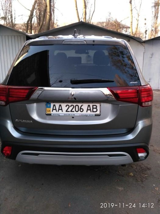 Mitsubishi Outlander 2019