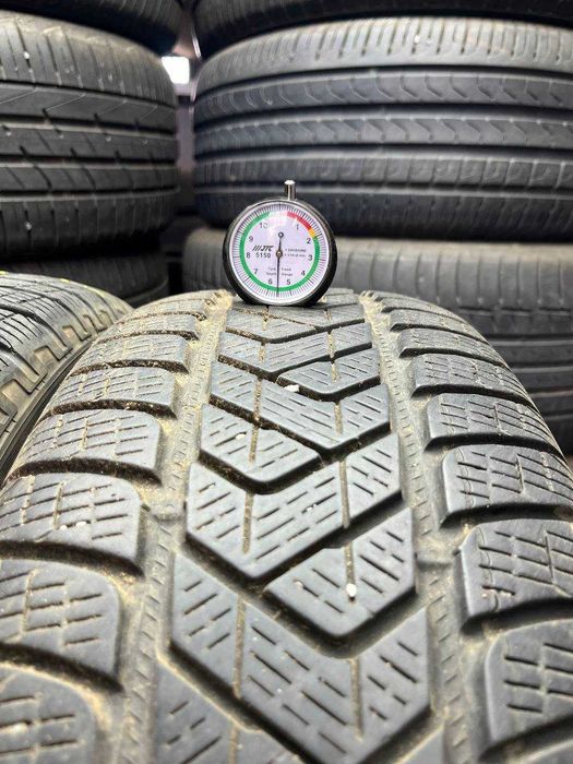 215/65 R17 Pirelli пара зима