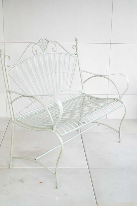 Metalowa ławka ogrodowa zielona patynowana retro 1